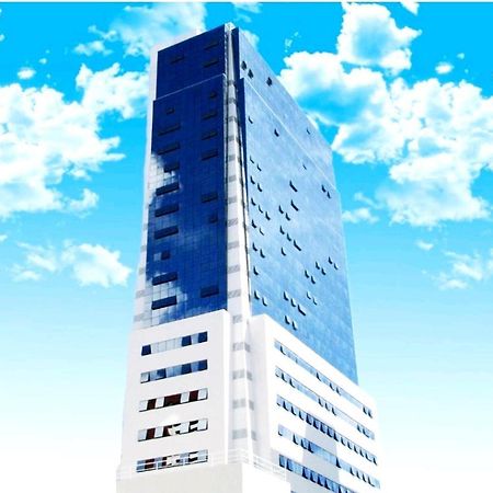 Aparthotel Business Salvador Flat Exteriér fotografie
